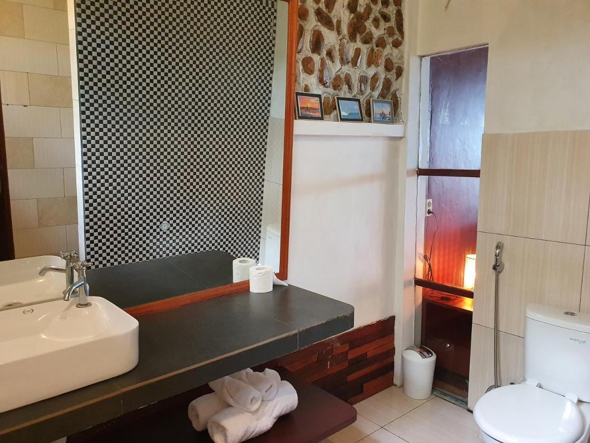 Amban Beach House Manokwari Dış mekan fotoğraf