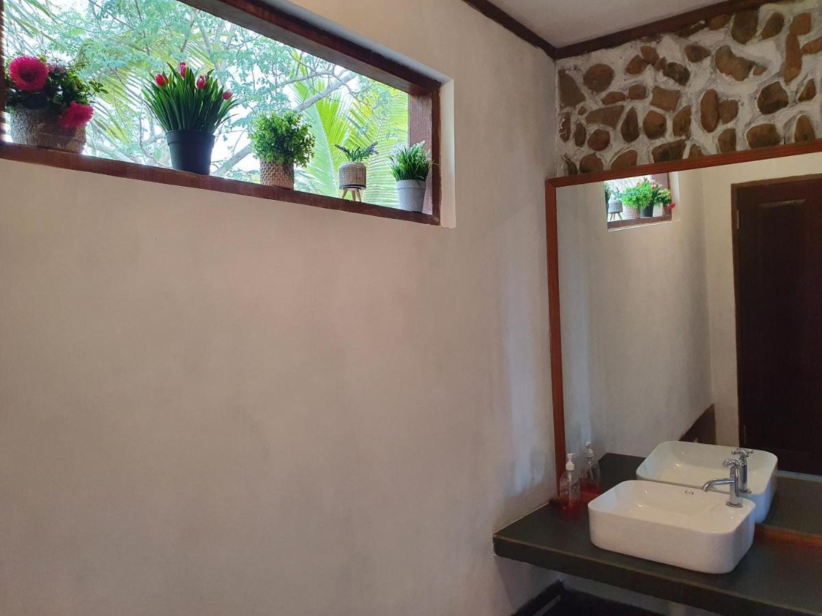 Amban Beach House Manokwari Dış mekan fotoğraf